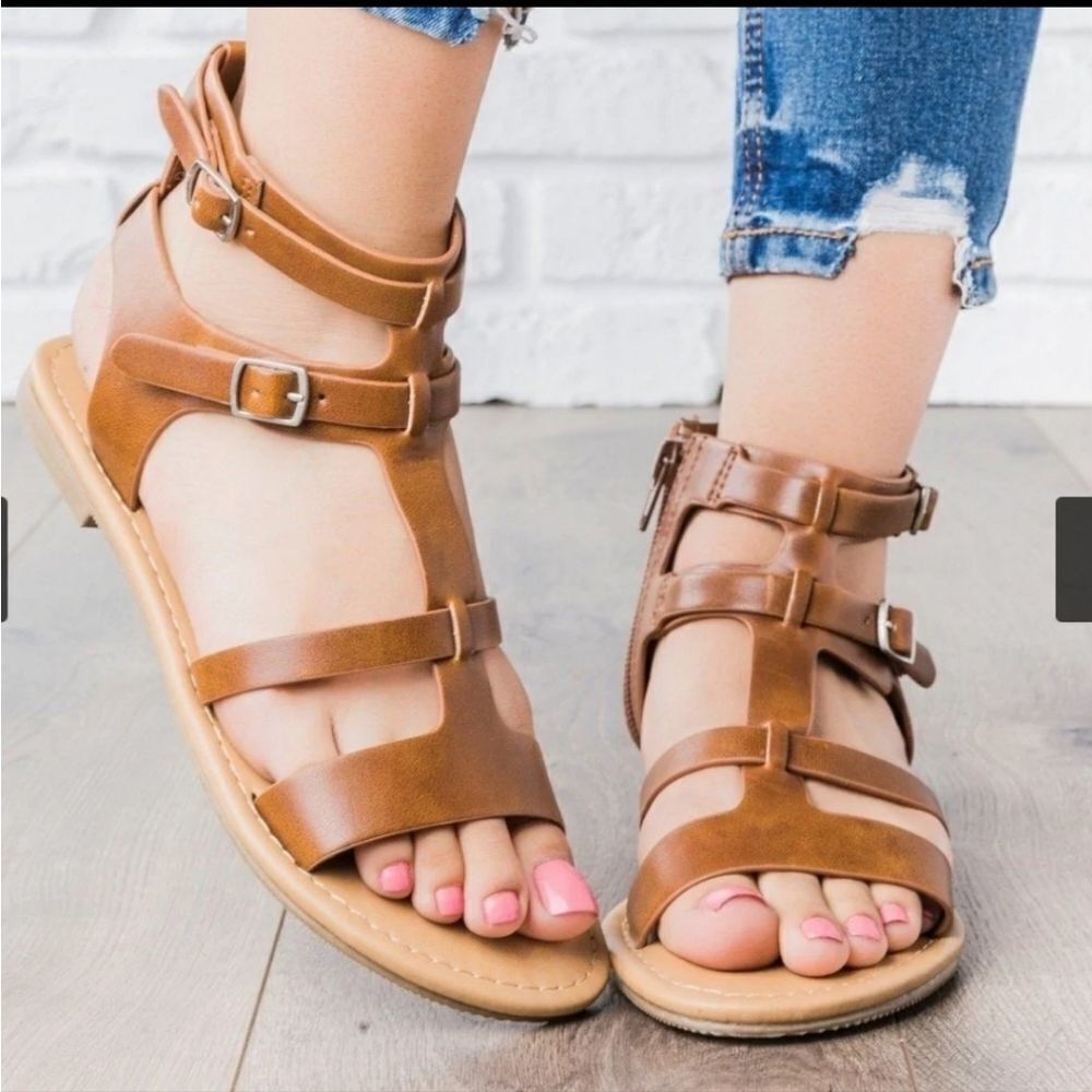 BAMBOO OPEN TOE BACK ZIPPER CLOSURE WOMEN"S WEDGE STYLE LEATHER SANDAL